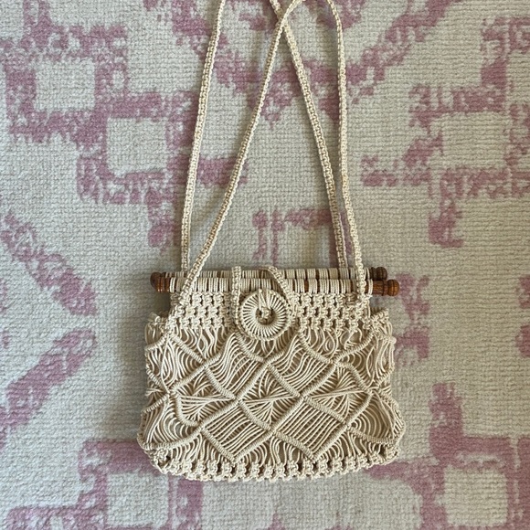 Vintage macrame purse - Picture 3 of 3
